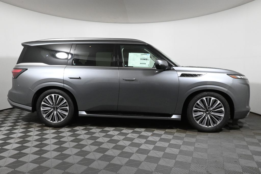 2025 INFINITI QX80 Sensory 8