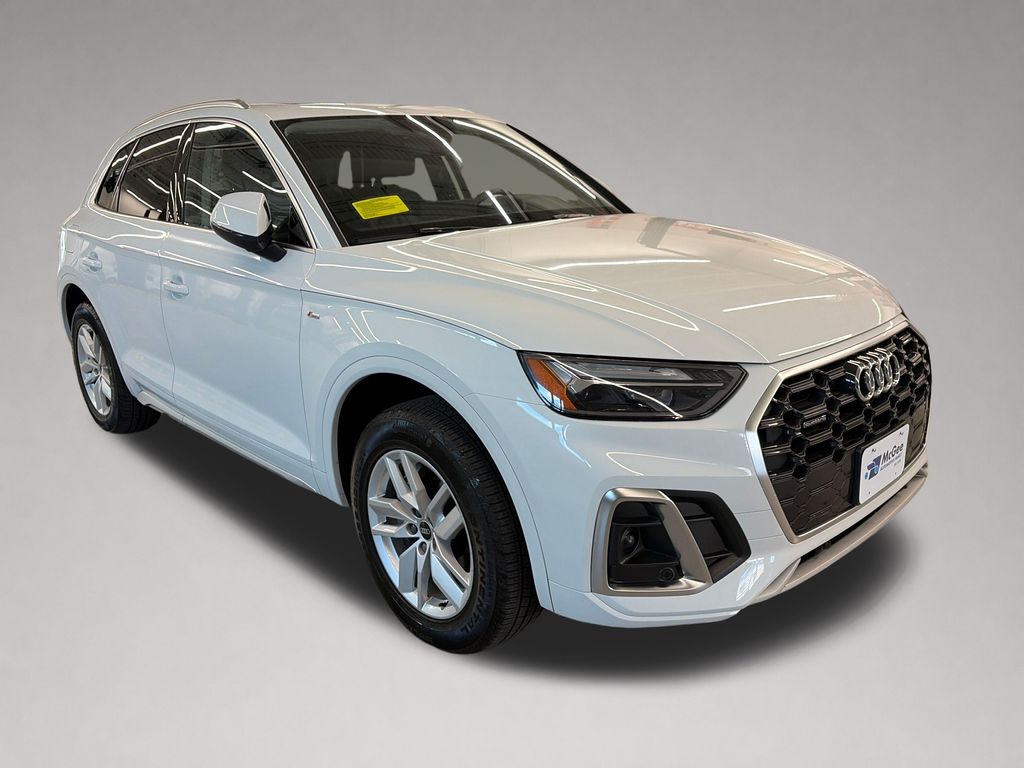 Glacier White 2023 Audi Q5 SUV / Crossover All-Wheel Drive 7-Speed Automatic