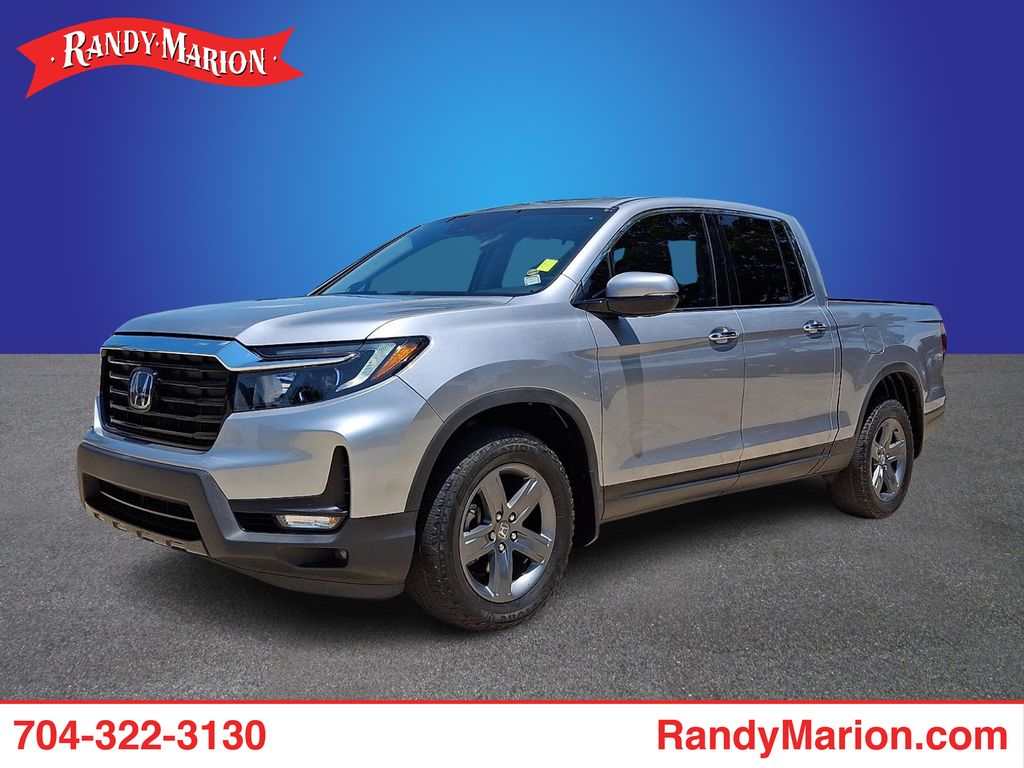 Lunar Silver Metallic 2023 Honda Ridgeline Pickup Truck All-Wheel Drive 9-Speed Automatic