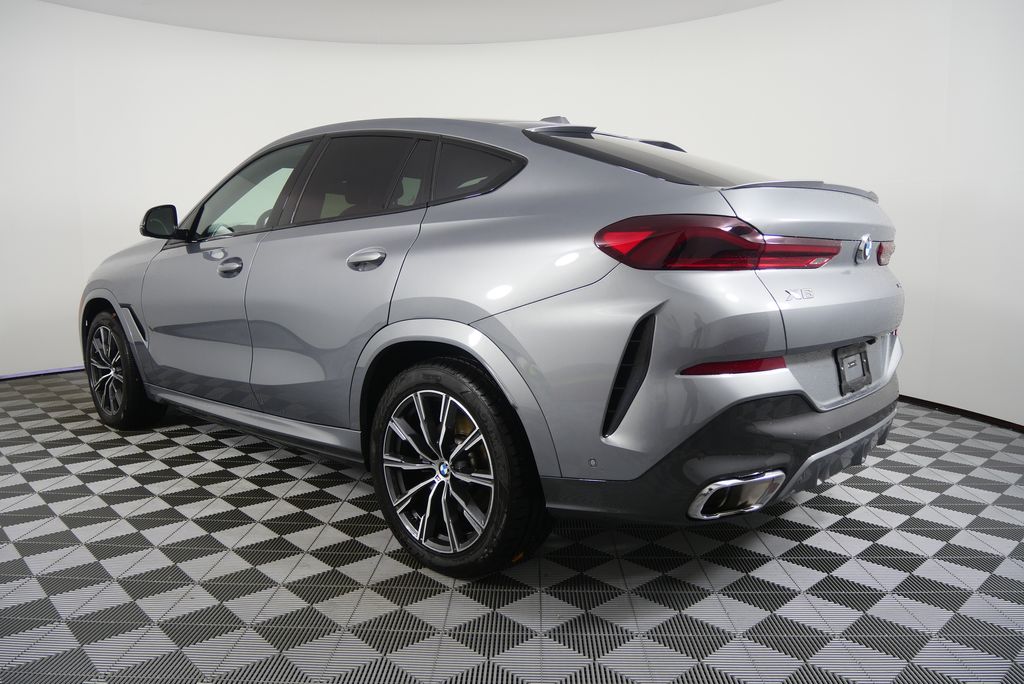 Thumbnail: 2025 BMW X6 - 6