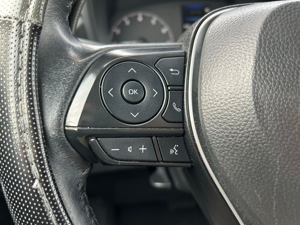 Thumbnail: 2024 Toyota Corolla Cross - 19