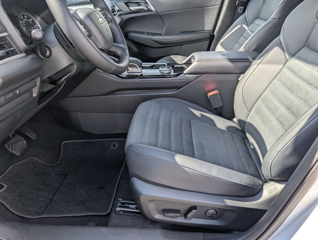 New 2026 Mitsubishi Outlander SUV