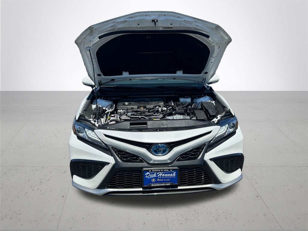 2023 Toyota Camry Hybrid XSE