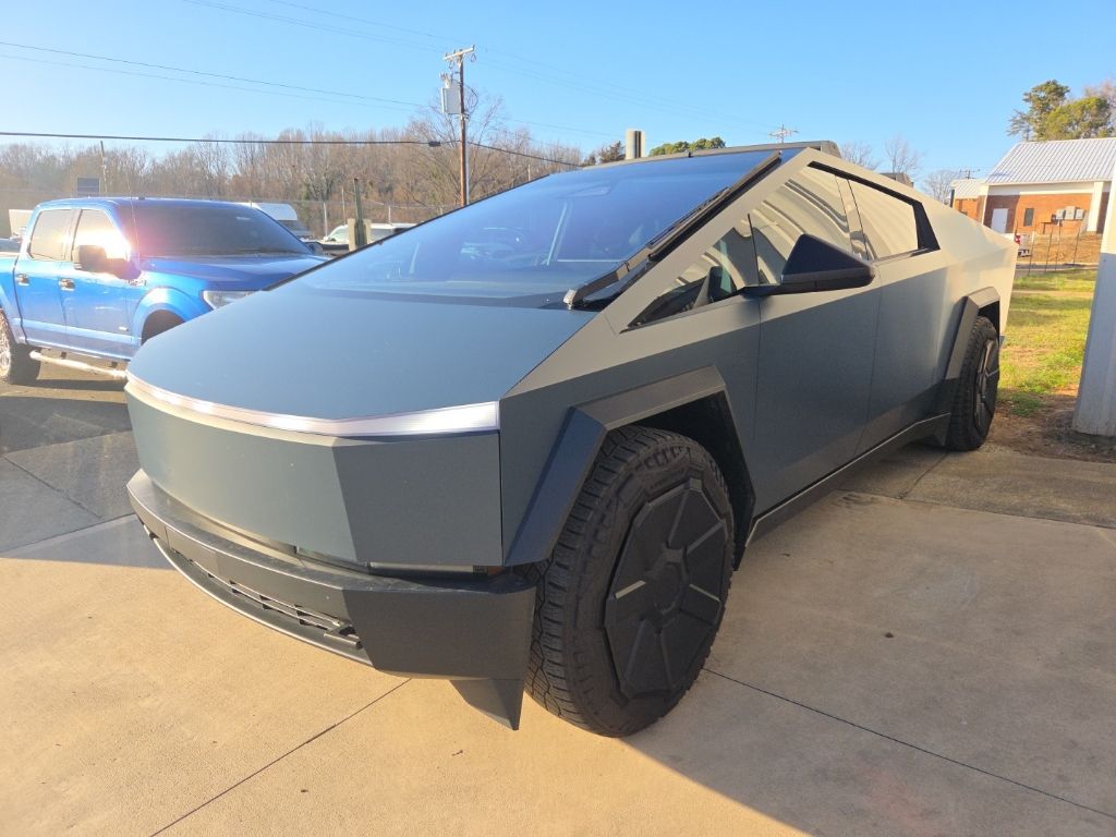 2024 Tesla Cybertruck Crew Cab AWD
