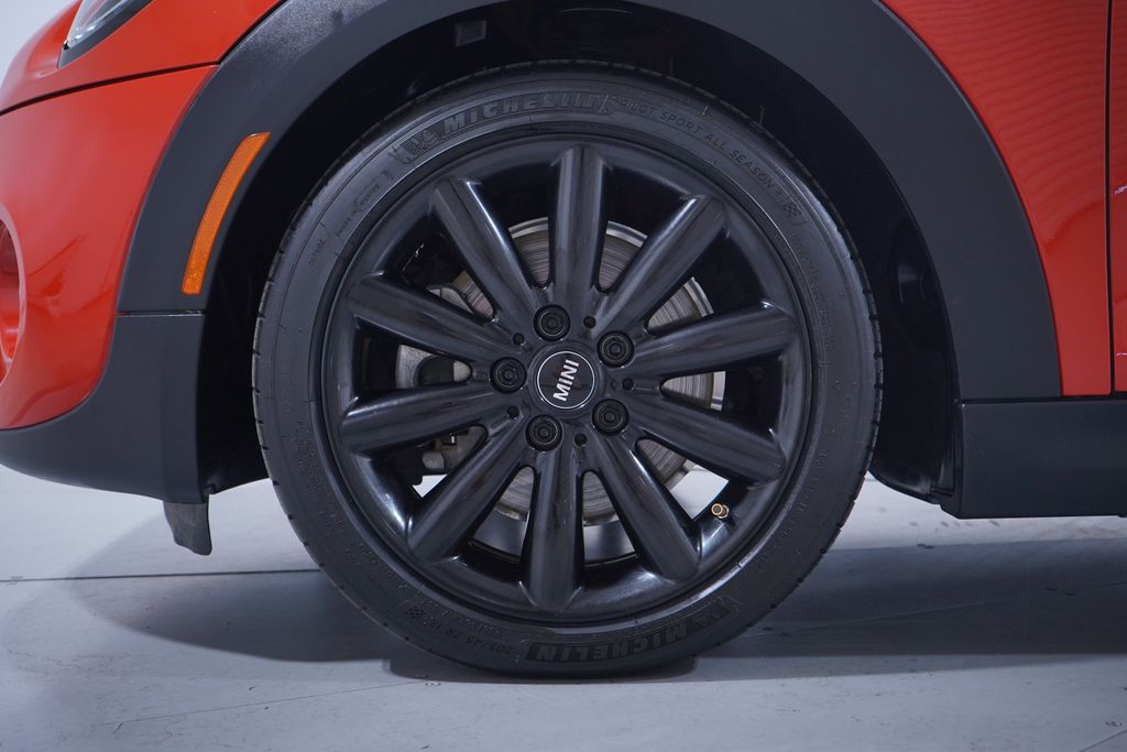 Thumbnail: 2019 MINI Cooper - 2