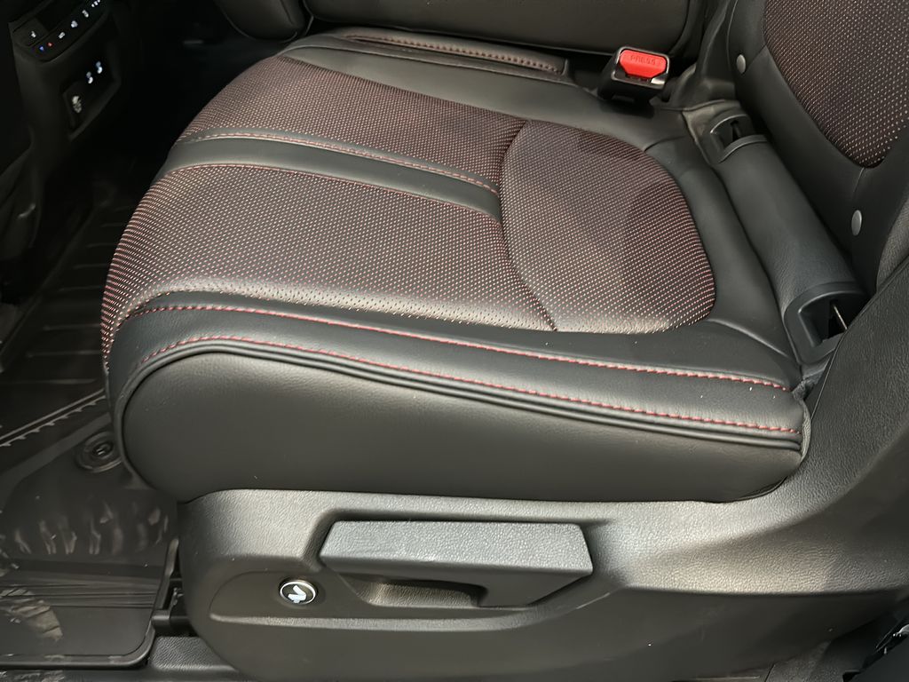 2026 Honda Pilot Black Edition - Photo 17