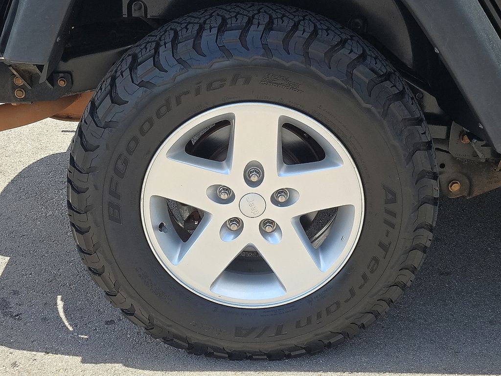 Used 2015 Jeep Wrangler Unlimited Sport For Sale in Farmington, AR