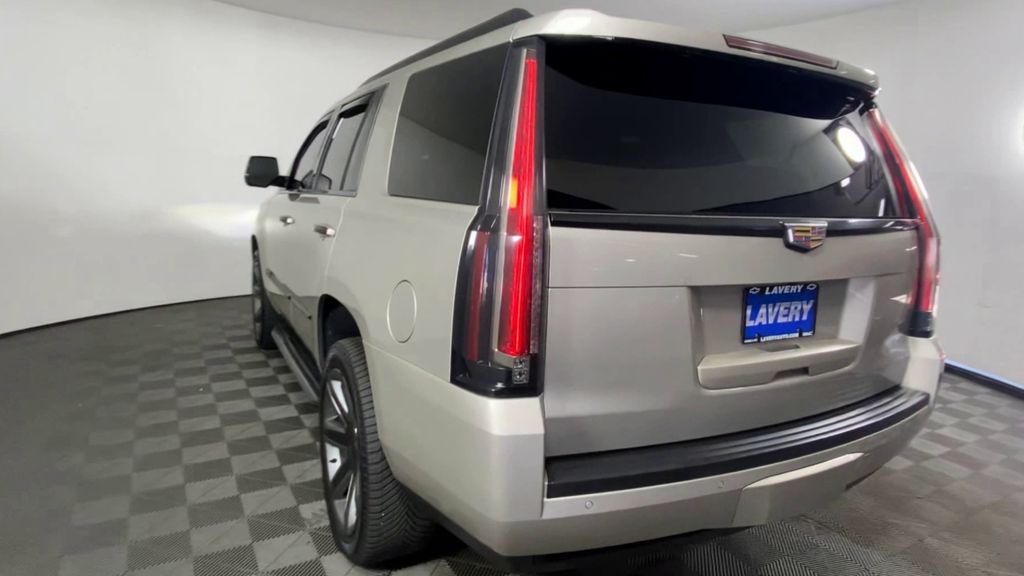 2015 Cadillac Escalade Luxury 7