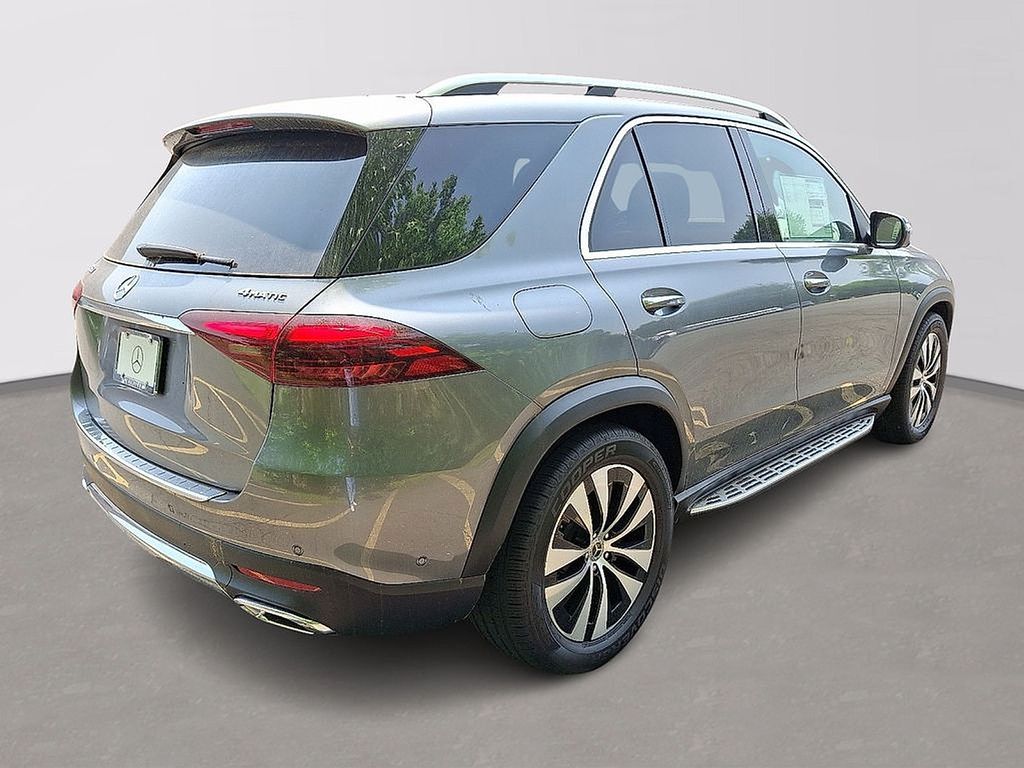 Thumbnail: 2025 Mercedes-Benz GLE - 3