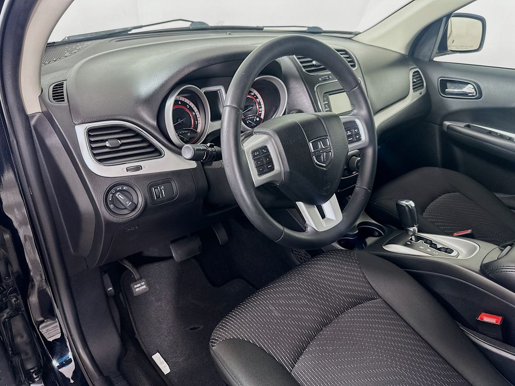 Thumbnail: 2019 Dodge Journey - 10