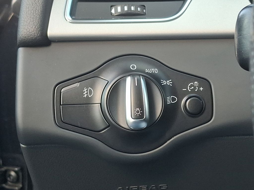 Thumbnail: 2012 Audi A5 - 27