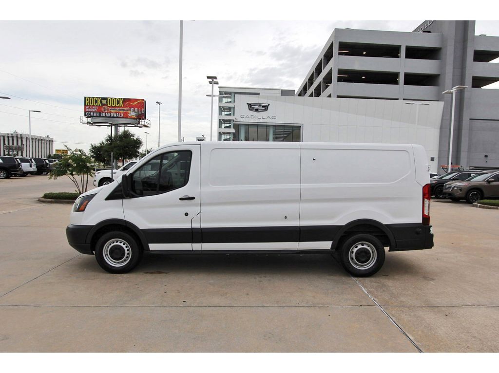 2017 Ford Transit-350 Base - 2