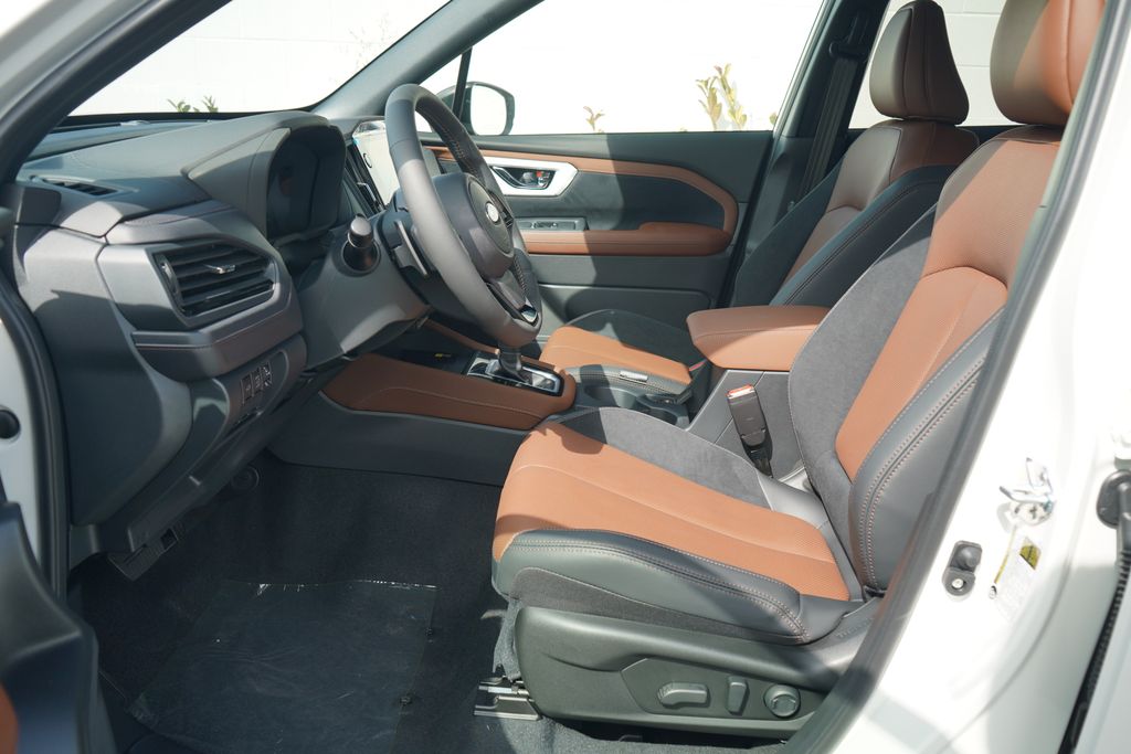 Thumbnail: 2025 Subaru Forester - 6