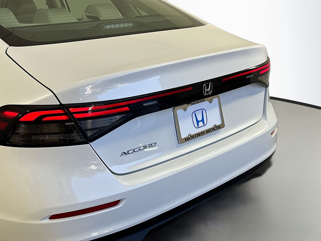 2025 Honda Accord LX 21