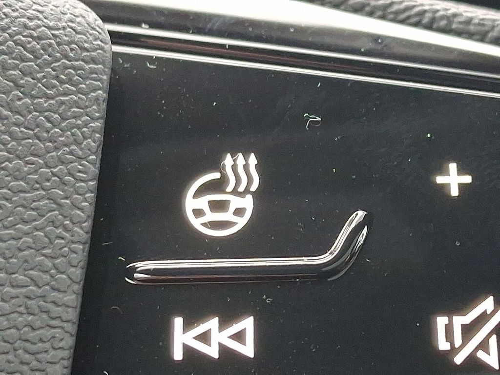 Thumbnail: 2025 Audi Q5 - 16