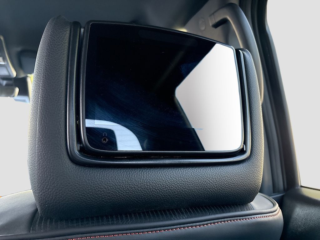 Used 2024 Black Nissan PRO-4X image 25
