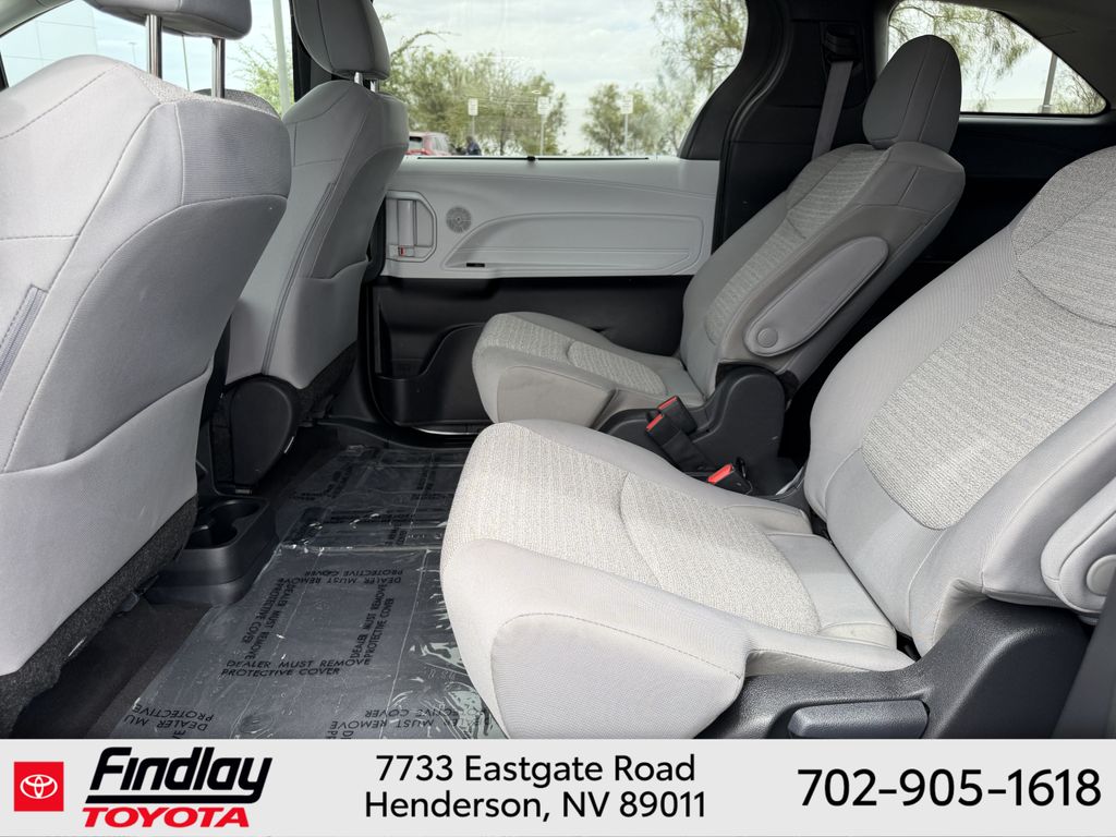 Used 2025 Toyota Sienna Van