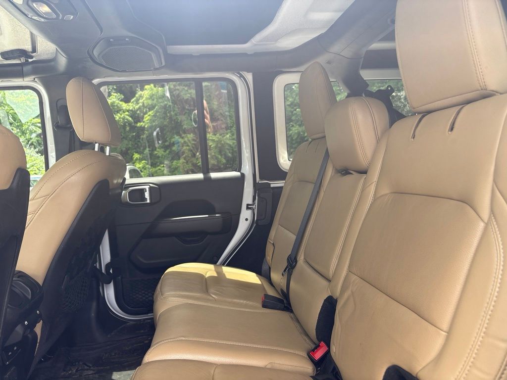 2018 Jeep Wrangler Unlimited Rubicon White at Luther Ford