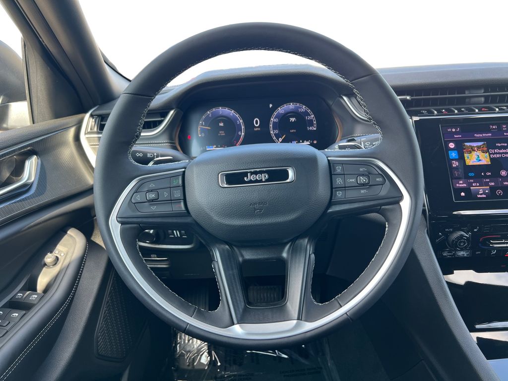 New Car 2025 Jeep Grand Cherokee  Laredo X For Sale Under $50,000 In Austin, Texas