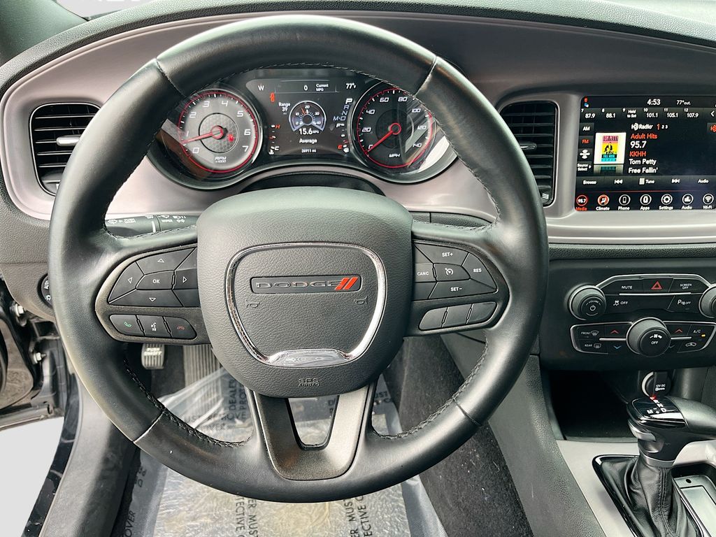 Used 2023 Black Dodge SXT image 11