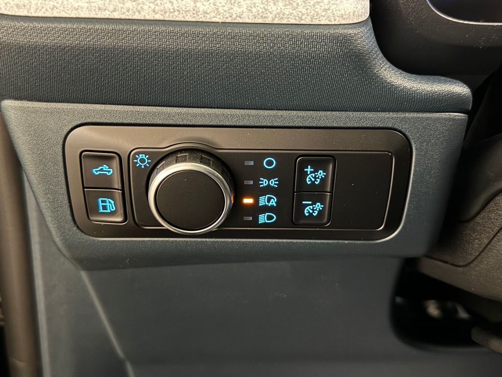 New 2026 Black Ford XLT image 27