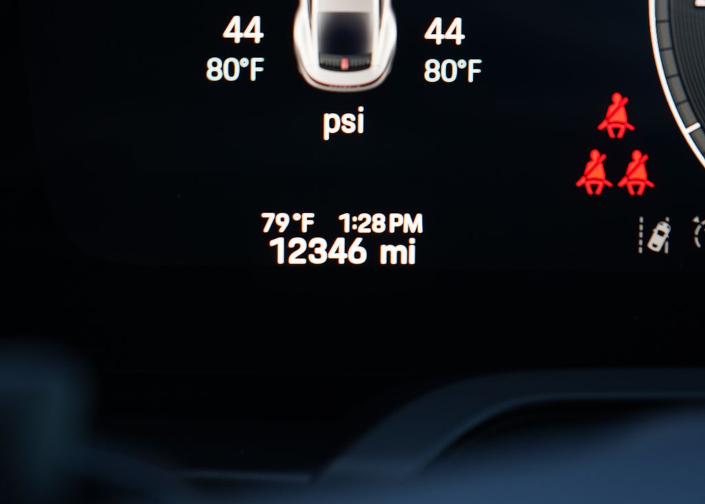 Thumbnail: 2025 Porsche 911 - 18