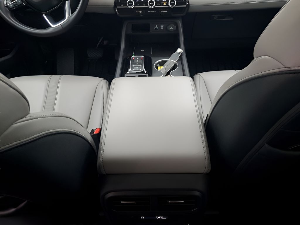 Used Car 2025 Honda Pilot  Touring For Sale Under $50,000 In Austin, Texas