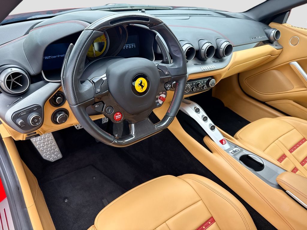 Thumbnail: 2014 Ferrari F12 - 9