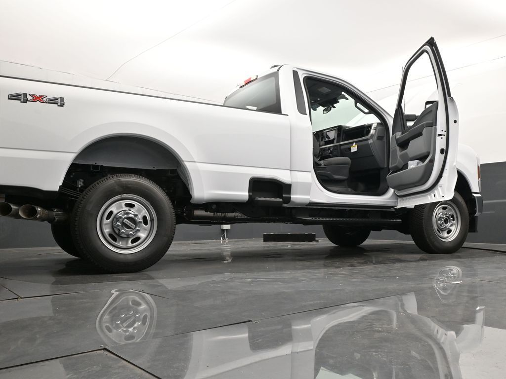 2025 Ford F-250 Super Duty XLT