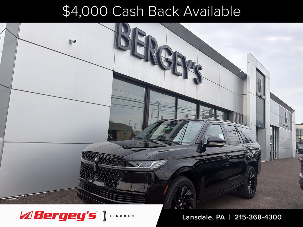 Infinite Black Metallic Clearcoat 2026 Lincoln Navigator SUV / Crossover Four-Wheel Drive Automatic