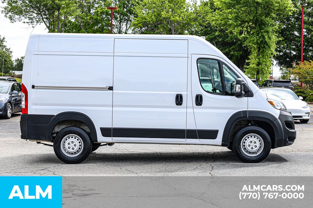 Used 2025 White Ram High Roof/ MT Certified image 10