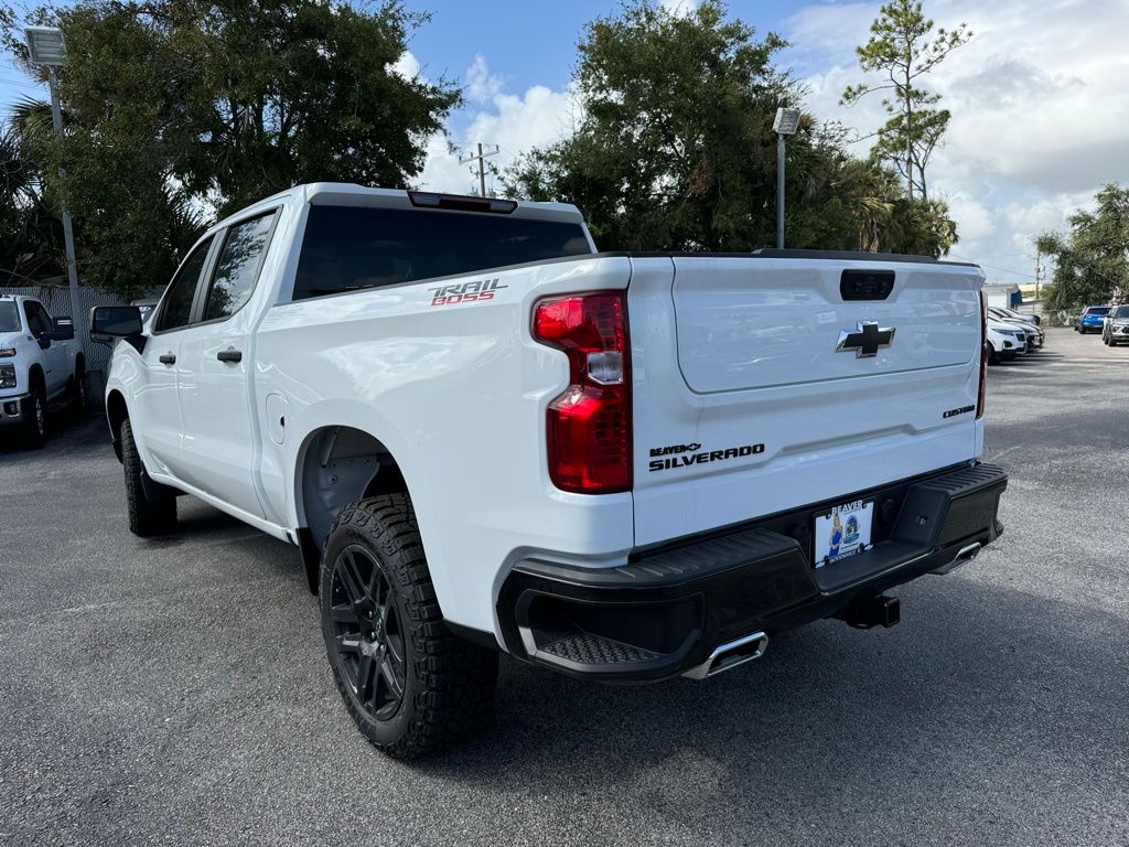 2024 Chevrolet Silverado 1500 Custom Trail Boss 6