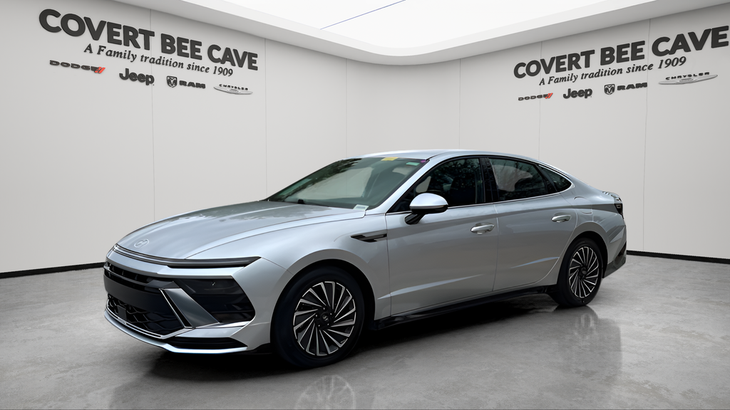 Used Car 2024 Hyundai Sonata Hybrid  Sel For Sale Under $25,000 In Austin, Texas