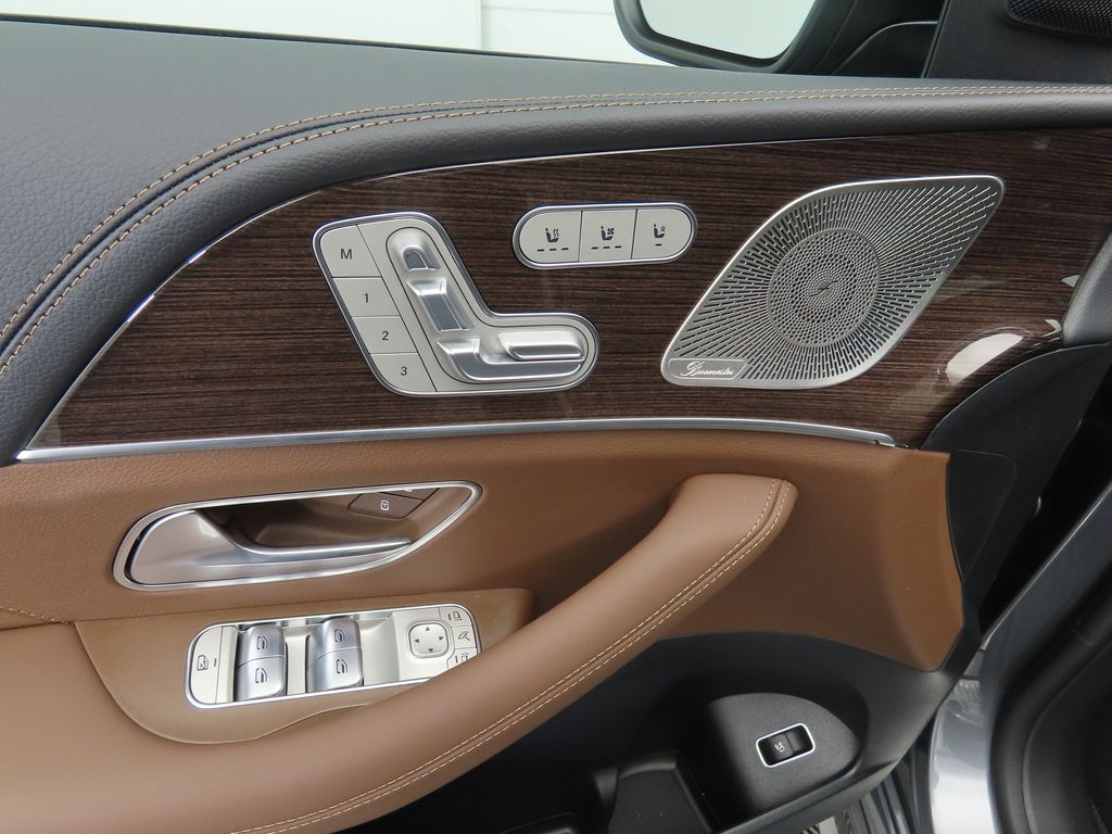 Thumbnail: 2026 Mercedes-Benz GLE - 23