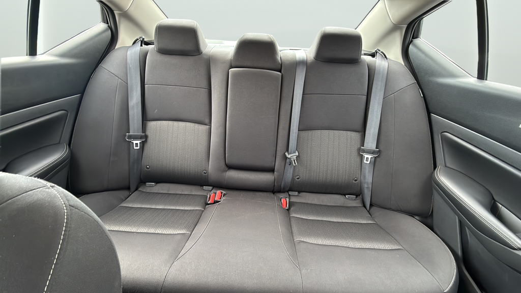 Used 2024 Nissan Altima Sedan