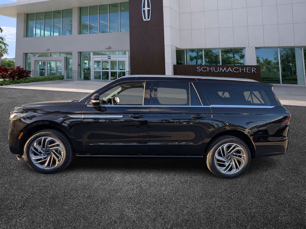 new 2026 Lincoln Navigator L car, priced at $107,890