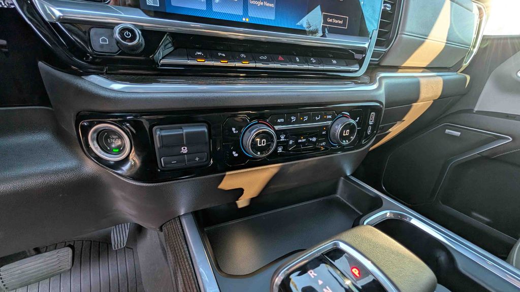 Used 2022 Chevrolet Silverado 1500 LT Trail Boss 4D Crew Cab