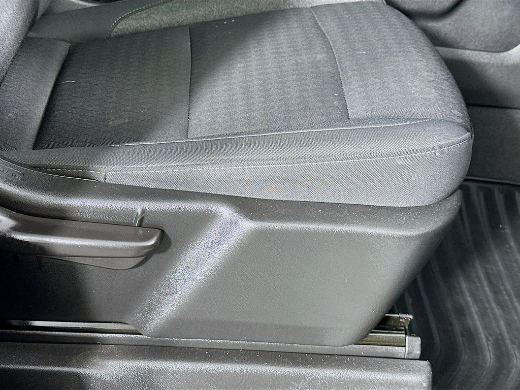 ChevroletSilverado 150023