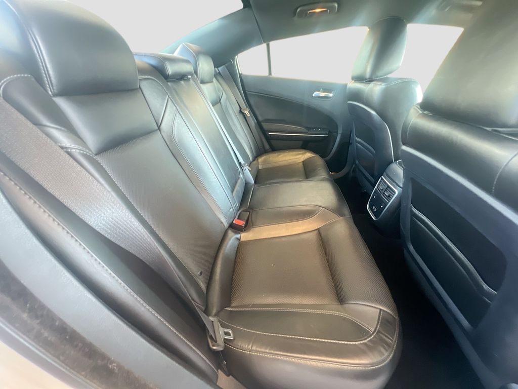 Used 2021 White Dodge SXT image 26