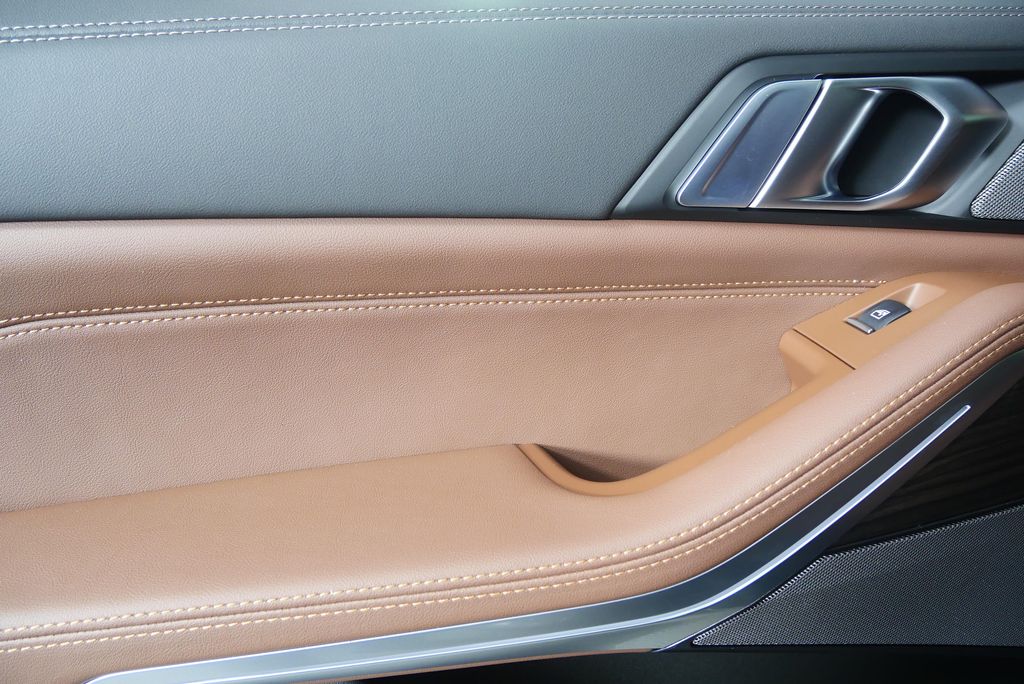 Thumbnail: 2026 BMW X5 - 14