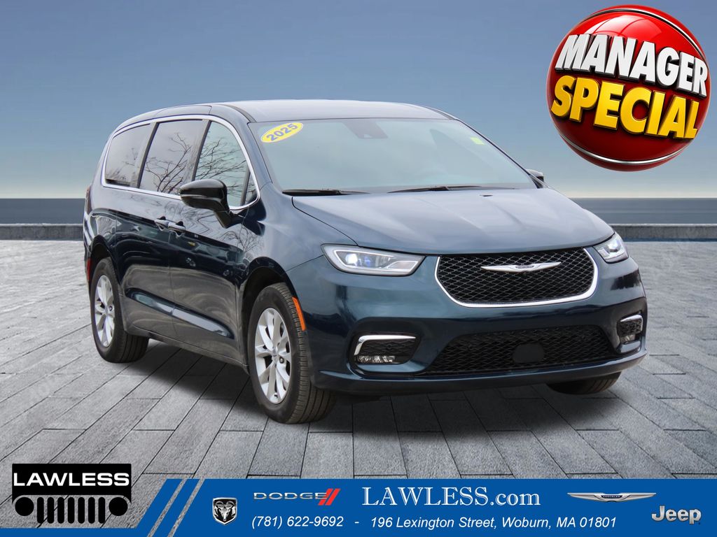 Fathom Blue Pearlcoat 2025 Chrysler Pacifica Minivan All-Wheel Drive 9-Speed Automatic