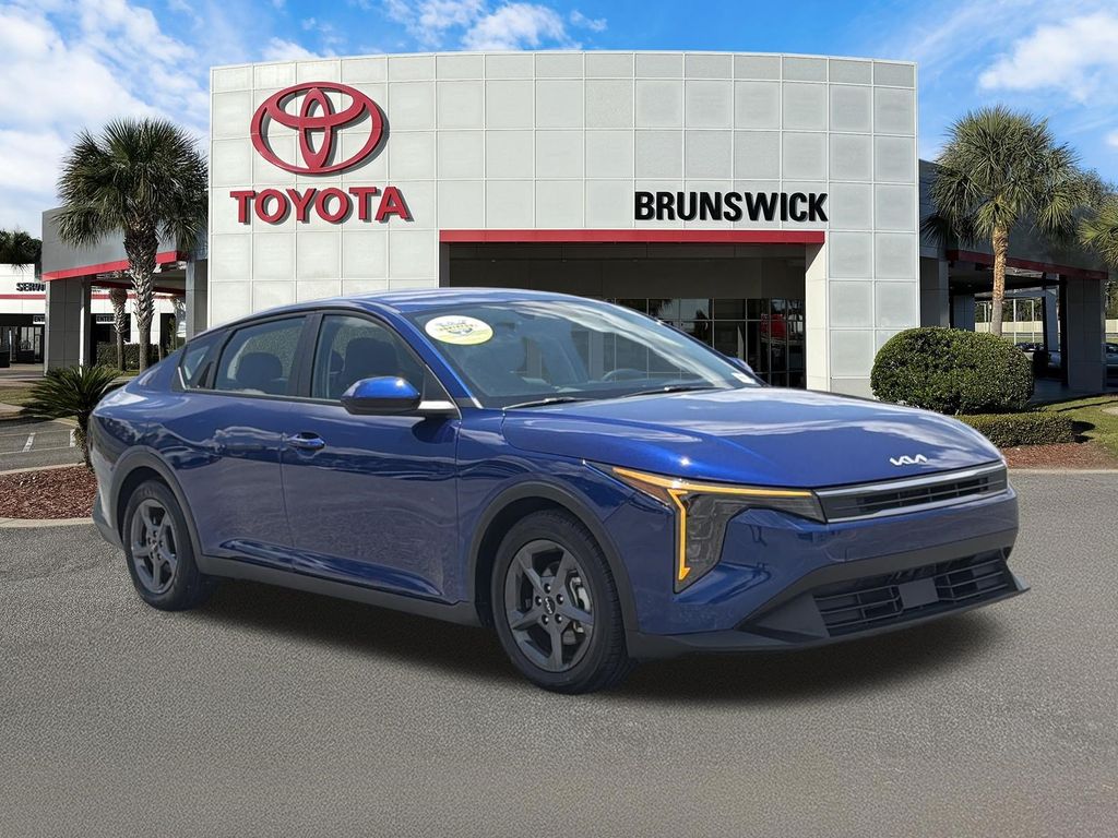 Used 2025 Kia K4 Sedan