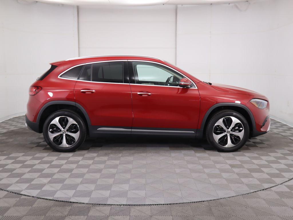 Thumbnail: 2025 Mercedes-Benz GLA - 4