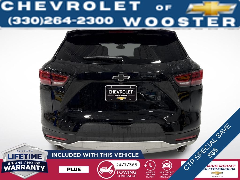 View vehicle photo 5