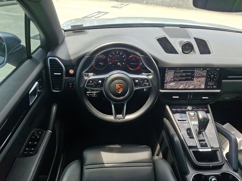 Thumbnail: 2020 Porsche Cayenne - 15