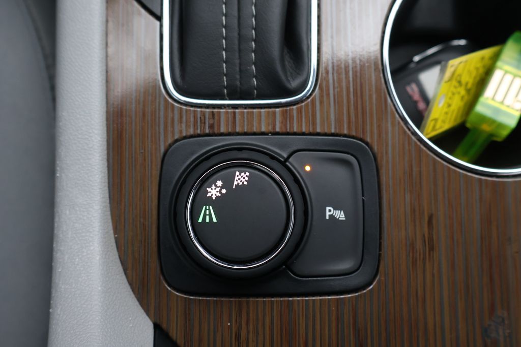 Thumbnail: 2019 GMC Acadia - 21