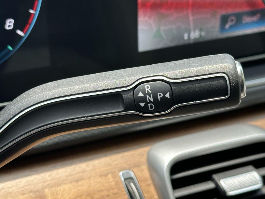 2022 Mercedes-Benz GLS 450 4MATIC 14