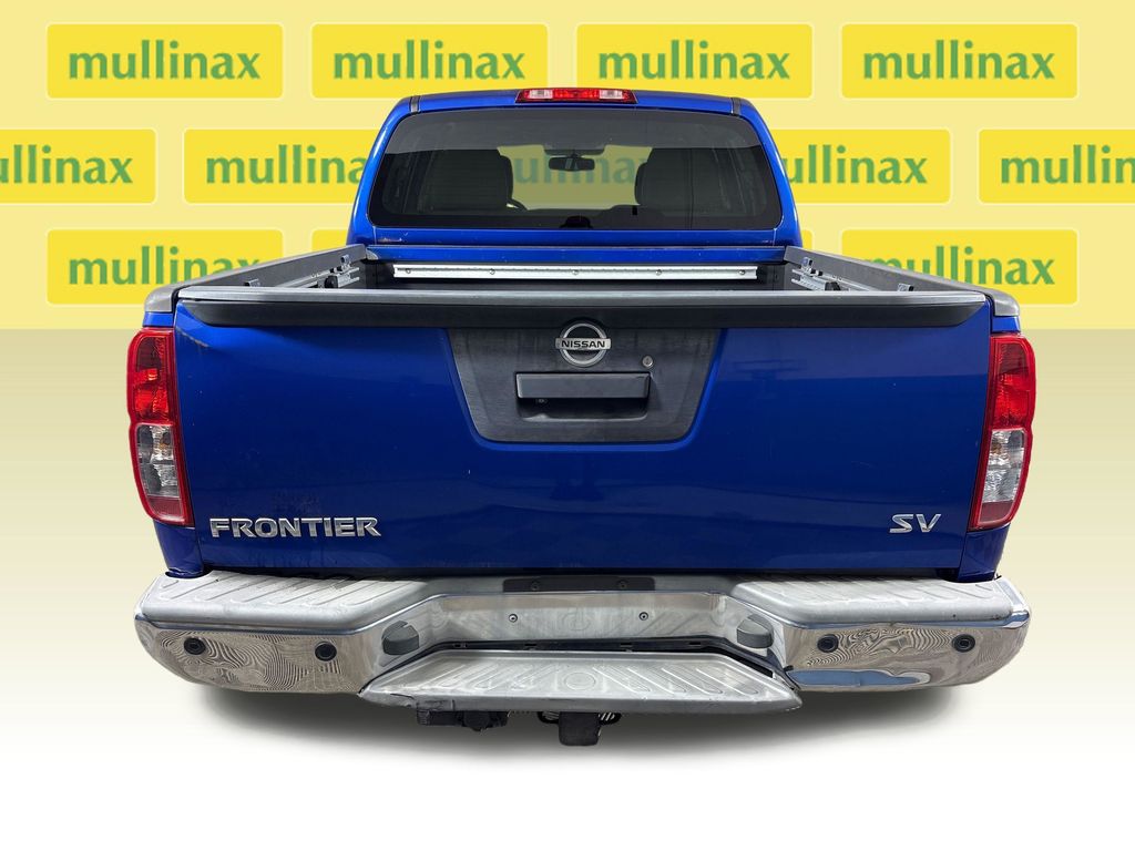 Used 2013 Blue Nissan SV image 9