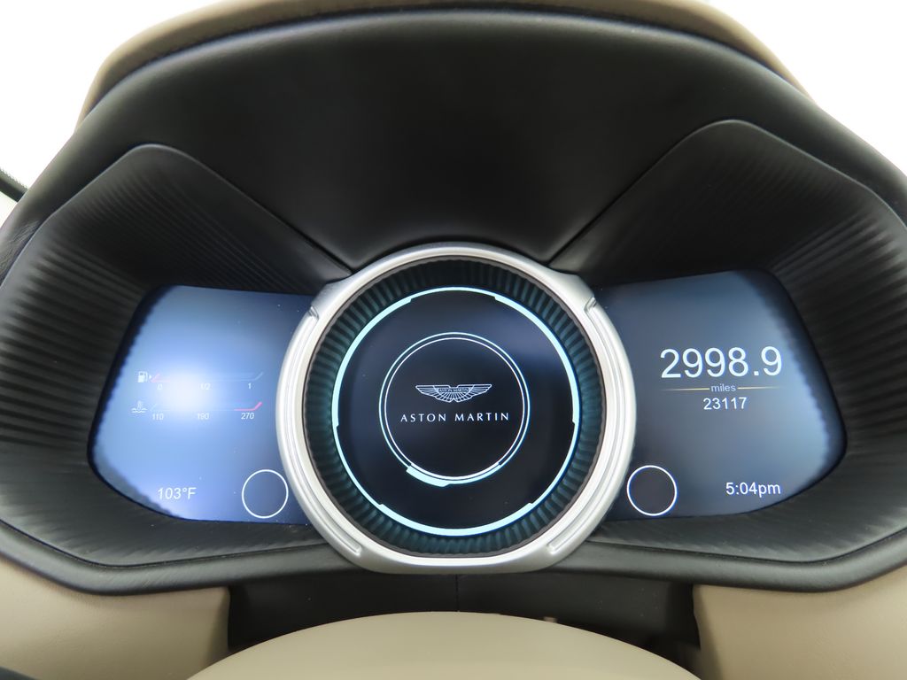 Thumbnail: 2019 Aston Martin DB11 - 32