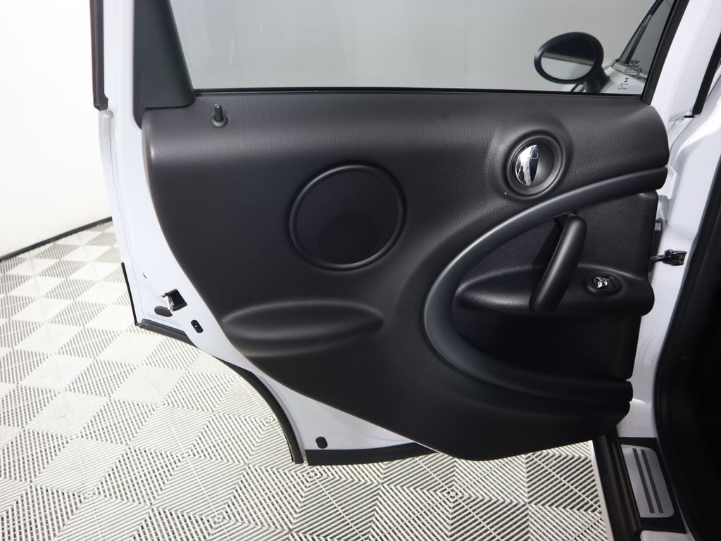 Thumbnail: 2016 MINI Cooper Countryman - 26